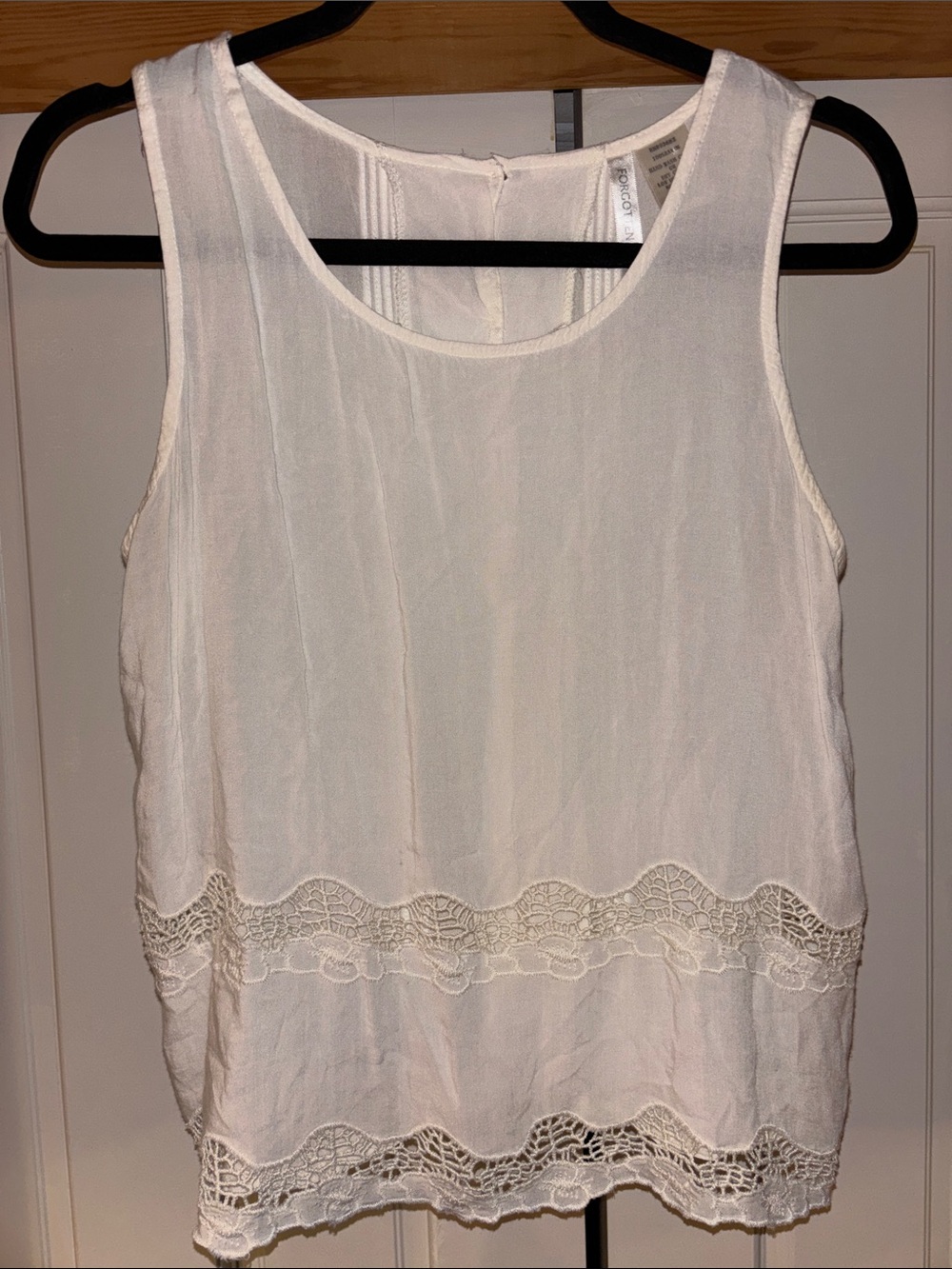 Sleeveless White Button-Front Cotton Camisole